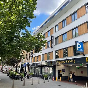 National Hotell